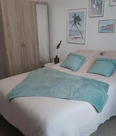Une Chambre Avec Balcon * Chambly